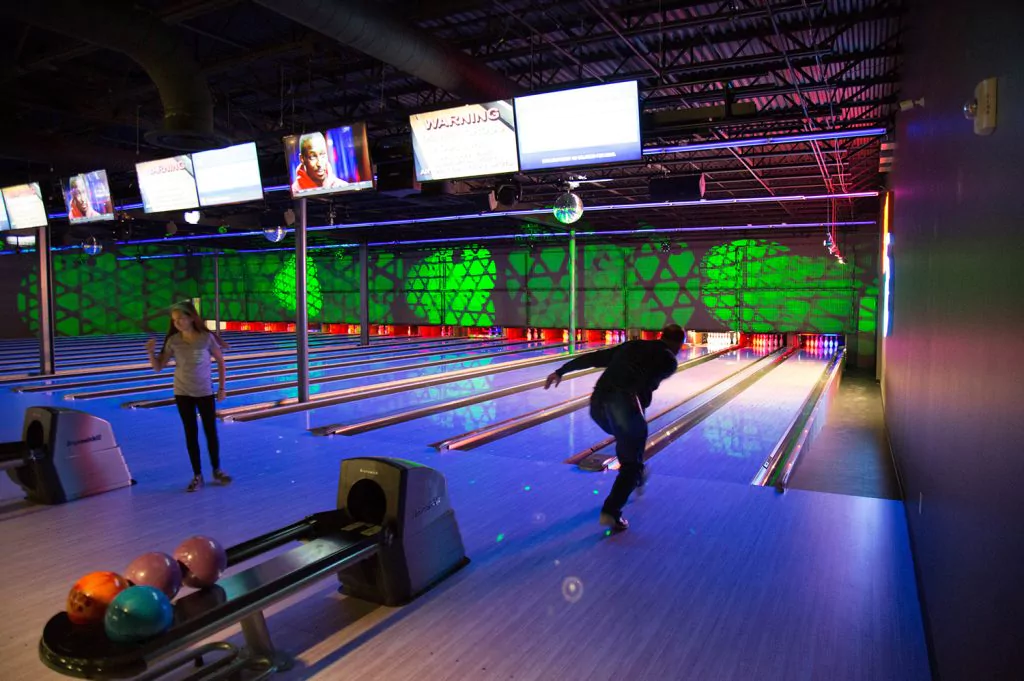 High 5 Lake Travis Bowling Center