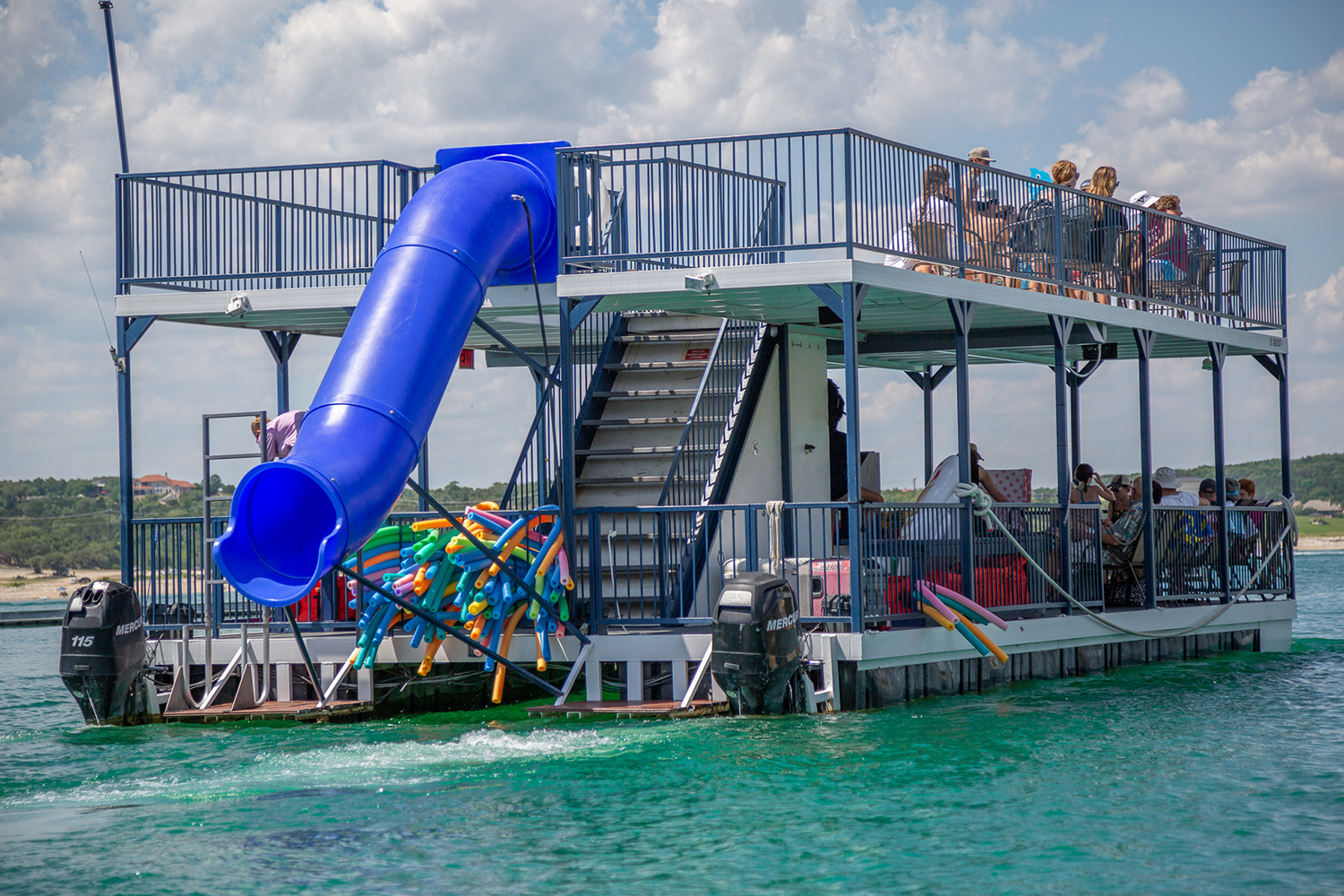 Lakeway Marina's Lake Travis Party Boat - Party Shark
