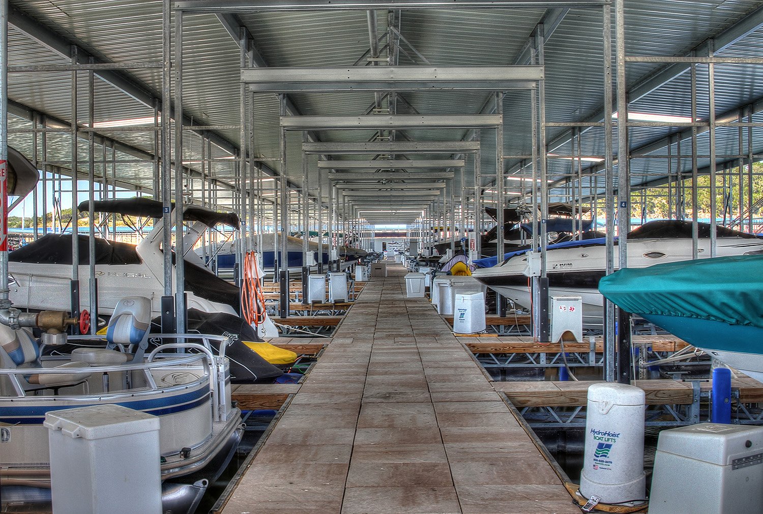 Crosswater Yacht Club - Lake Travis Marina