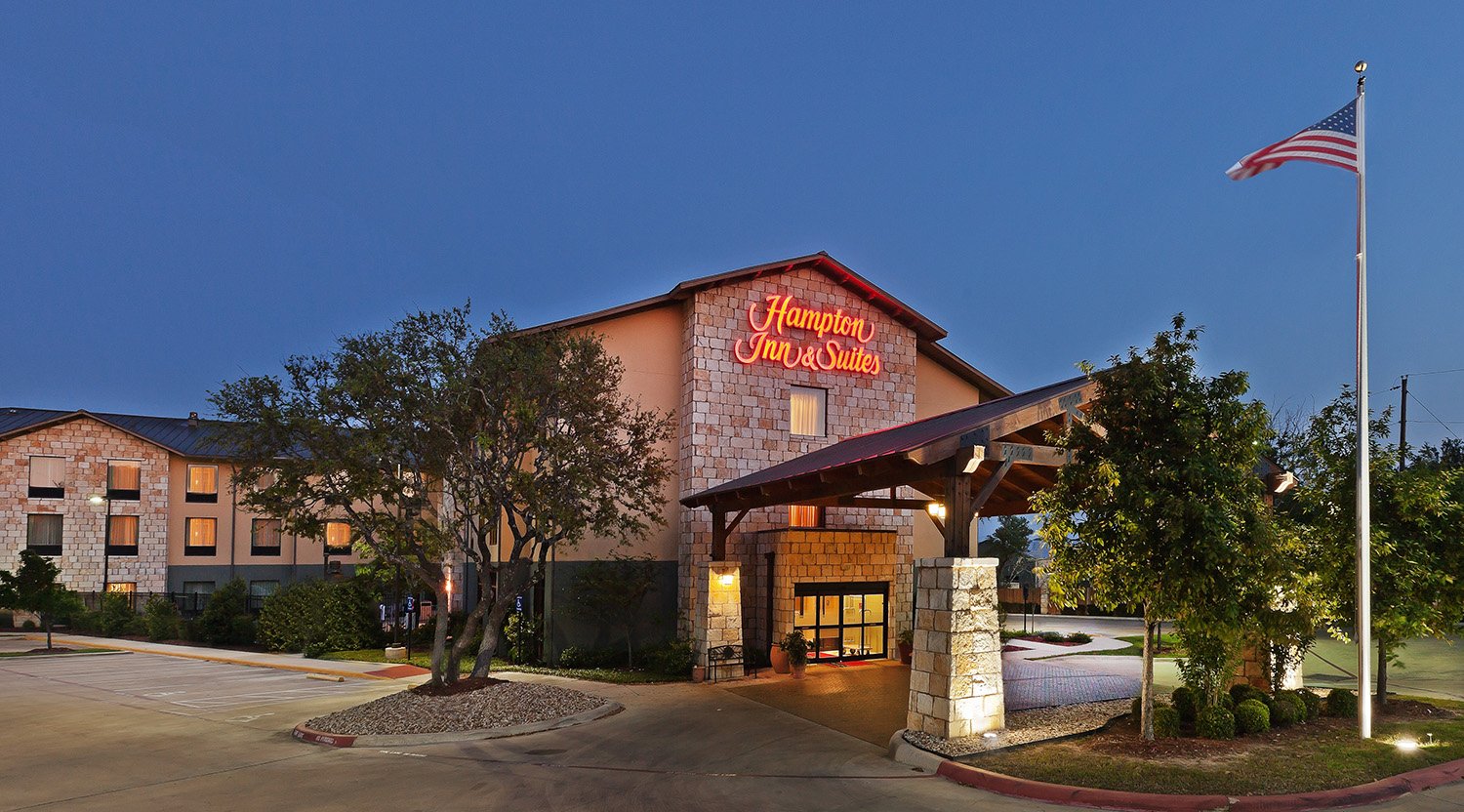 Hampton Inn & Suites - Lake Travis Hotel