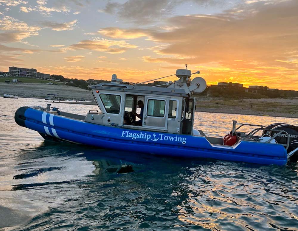 Flagship Towing - Lake Travis Boat Towing