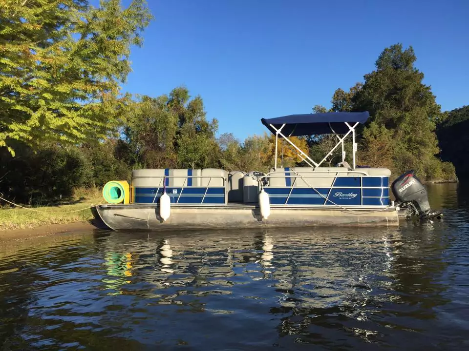 Float On - Lake Travis Boat Rentals