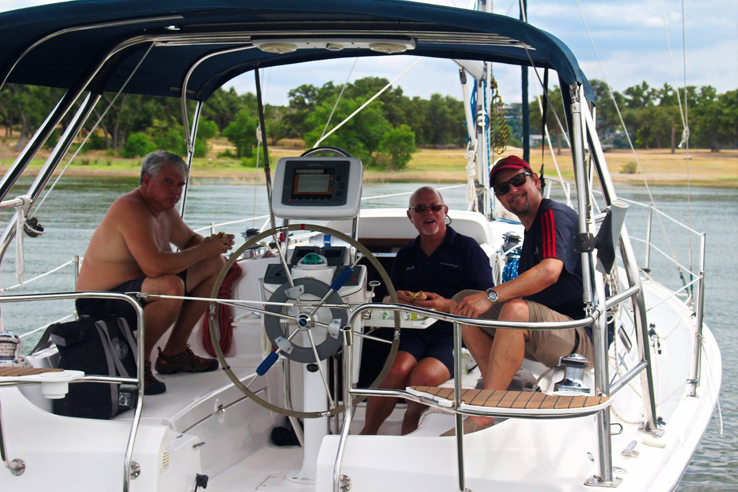 sailboat charter lake travis