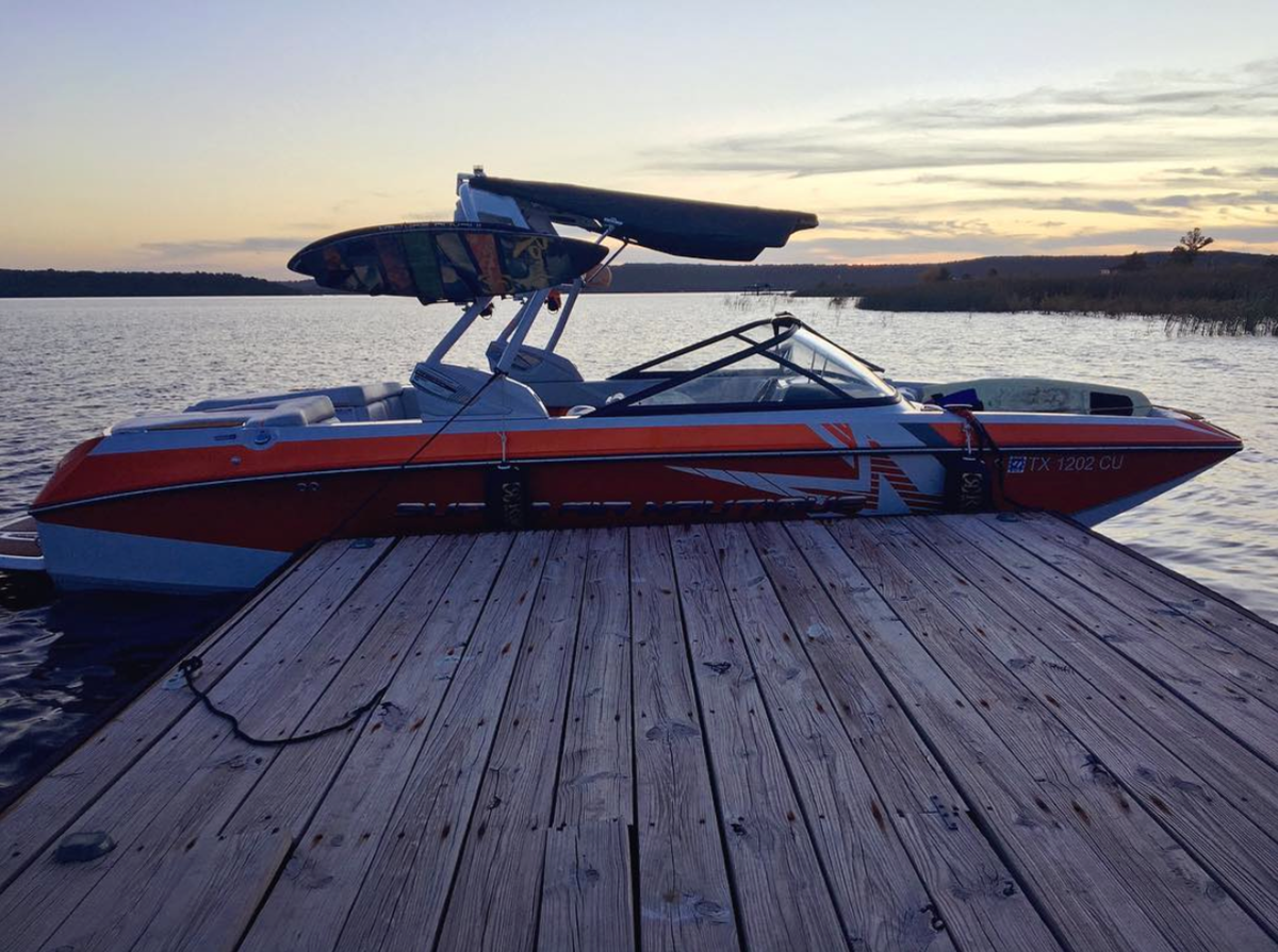 ATX Boat Rentals - Super Air Nautique G23