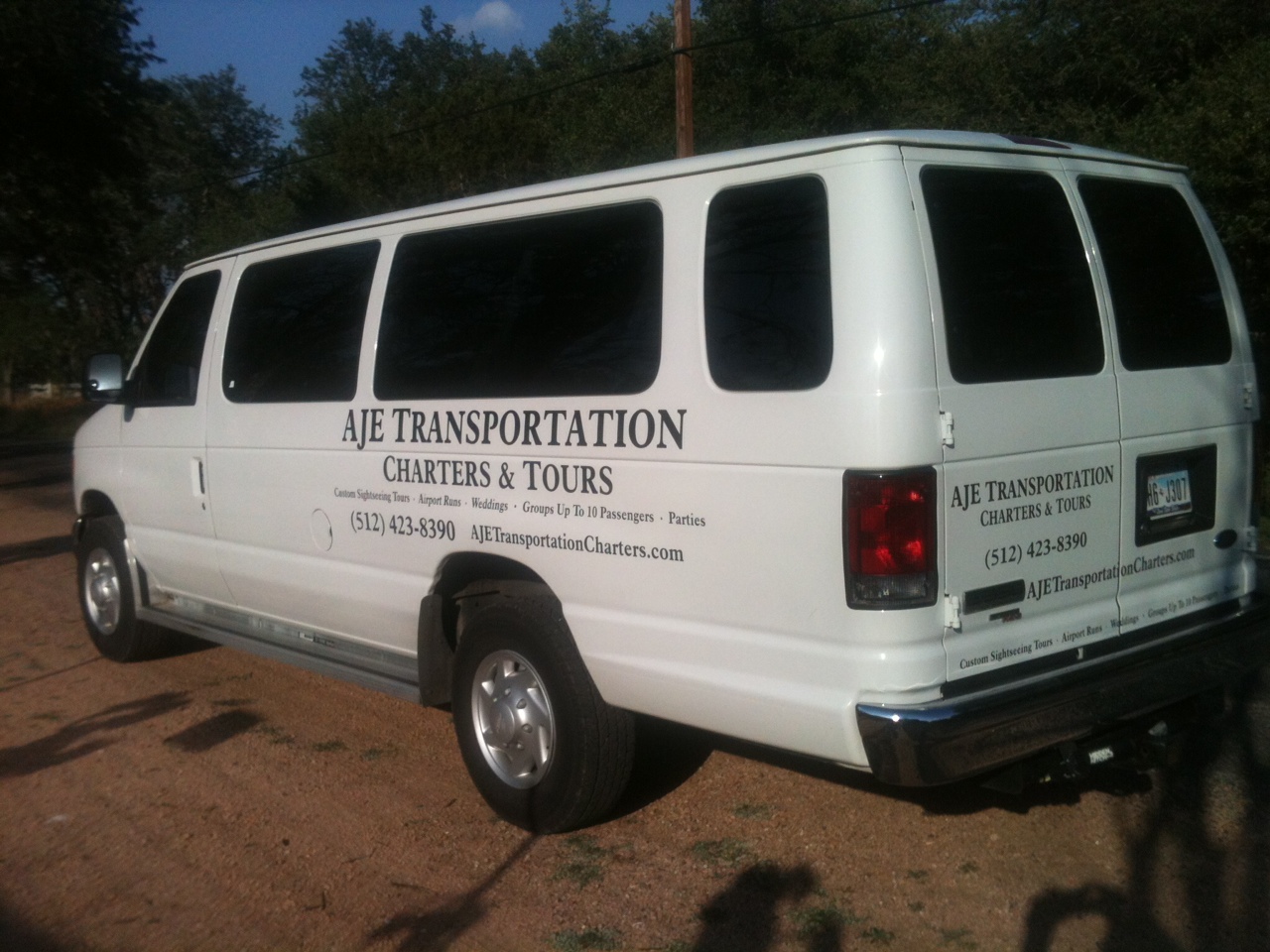 AJE Lake Travis Transportation Charter