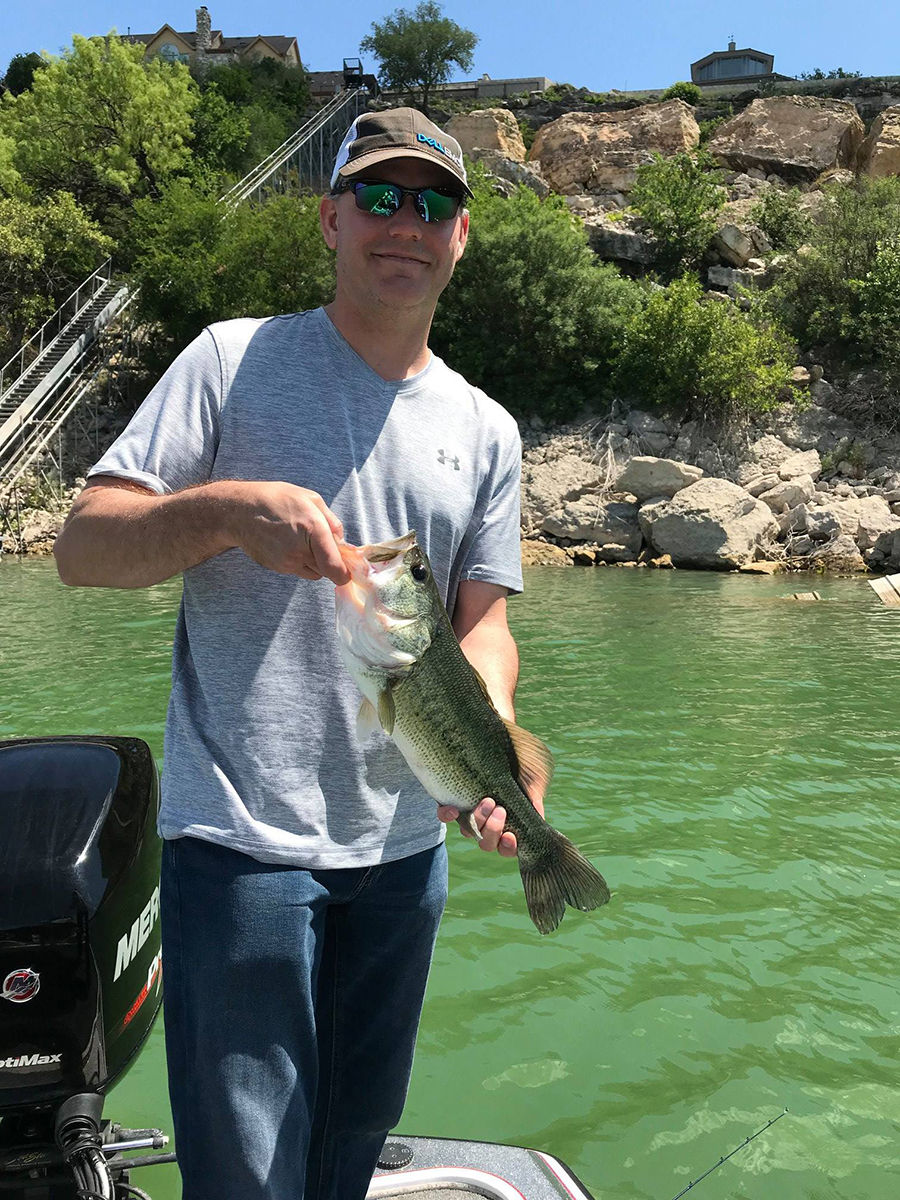 Lake Travis Fishing Guide