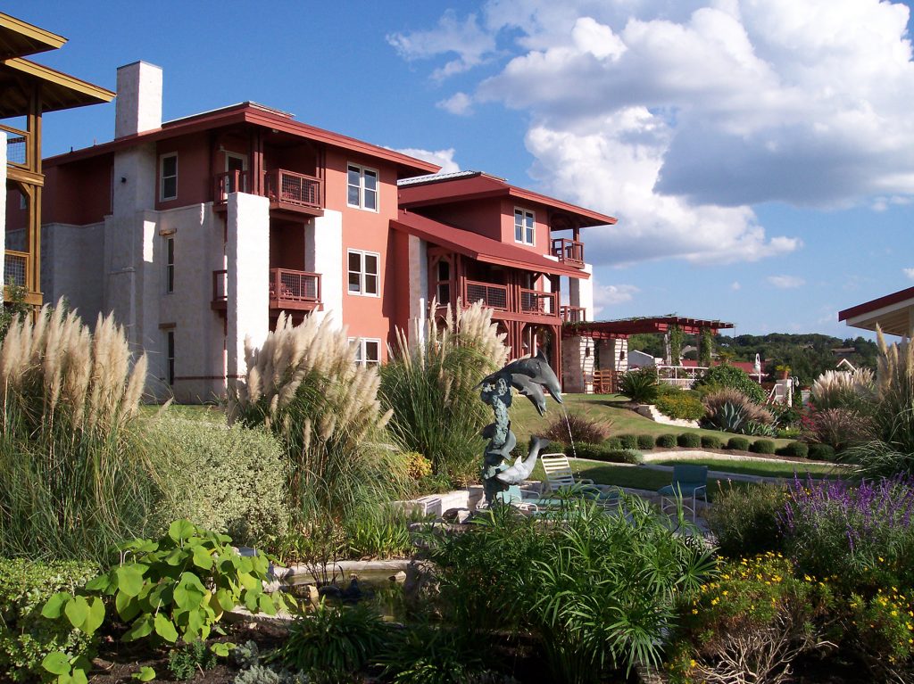 Best Lake Travis Hotels