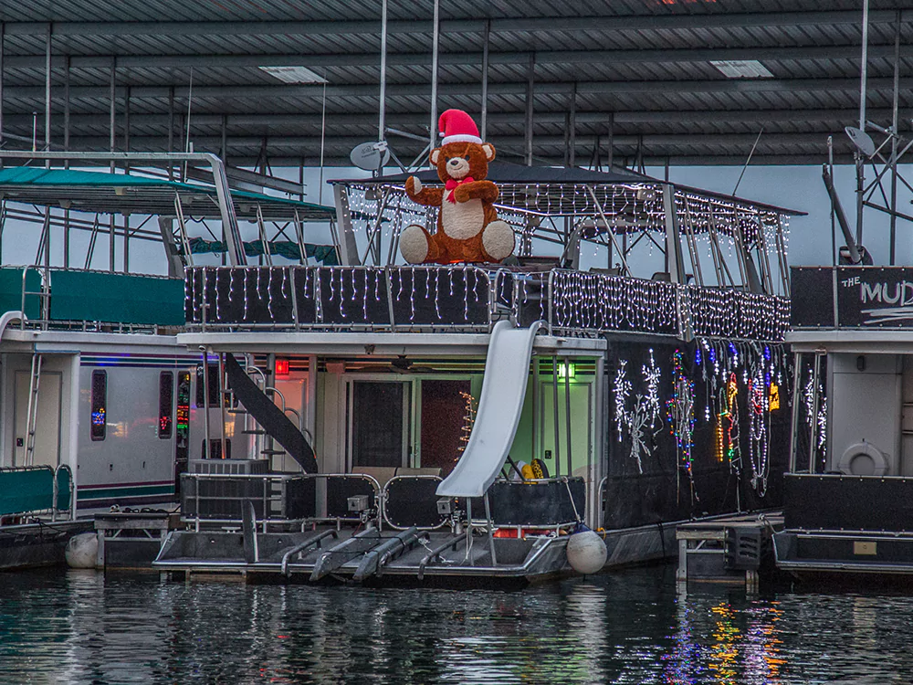 Lake Travis Lighted Boat Parade - Crosswater Yacht Club