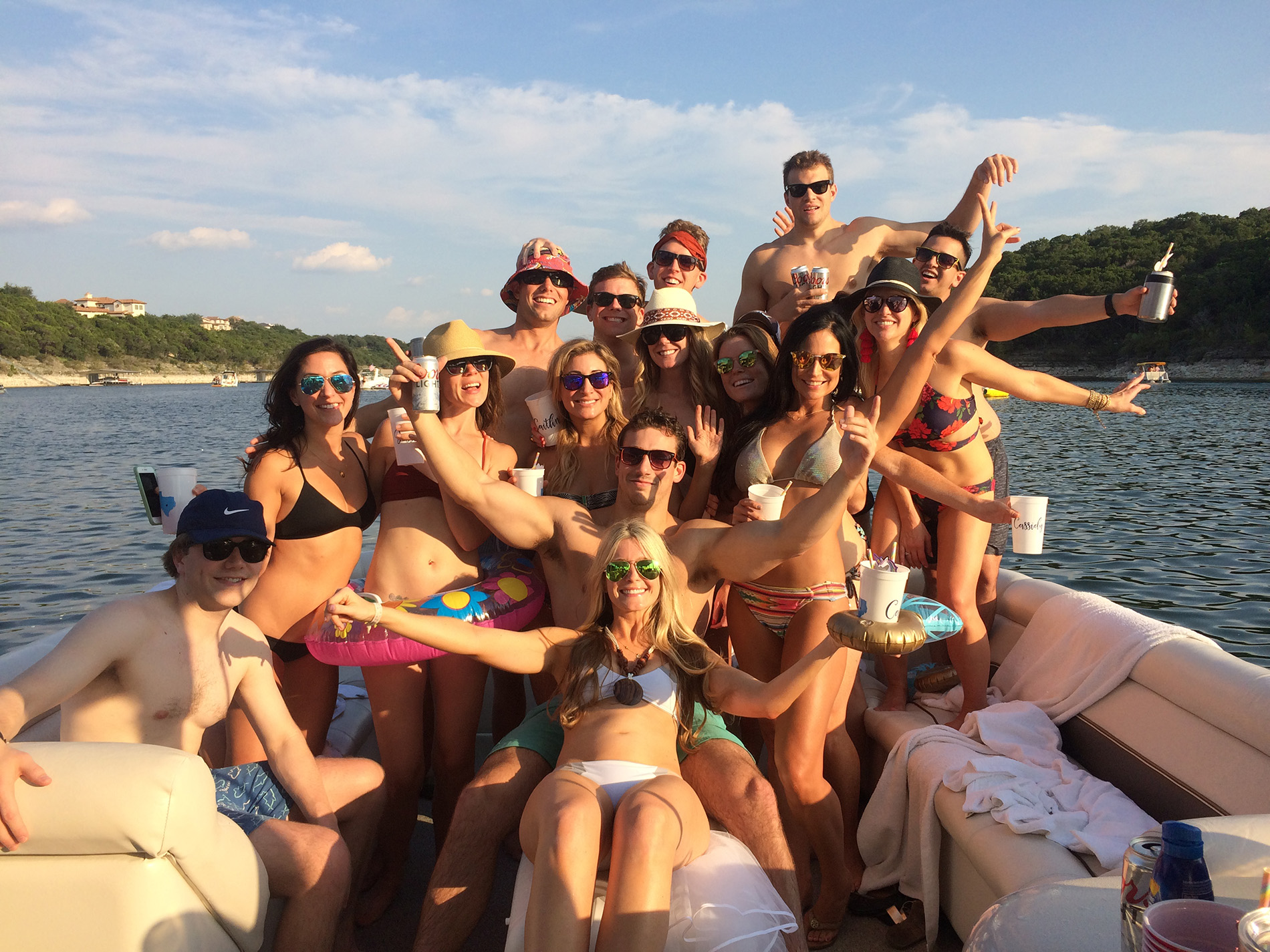 lake travis party boat tours