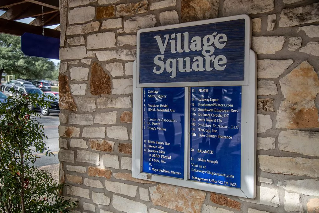 Lakeway Village Square Shopping Center