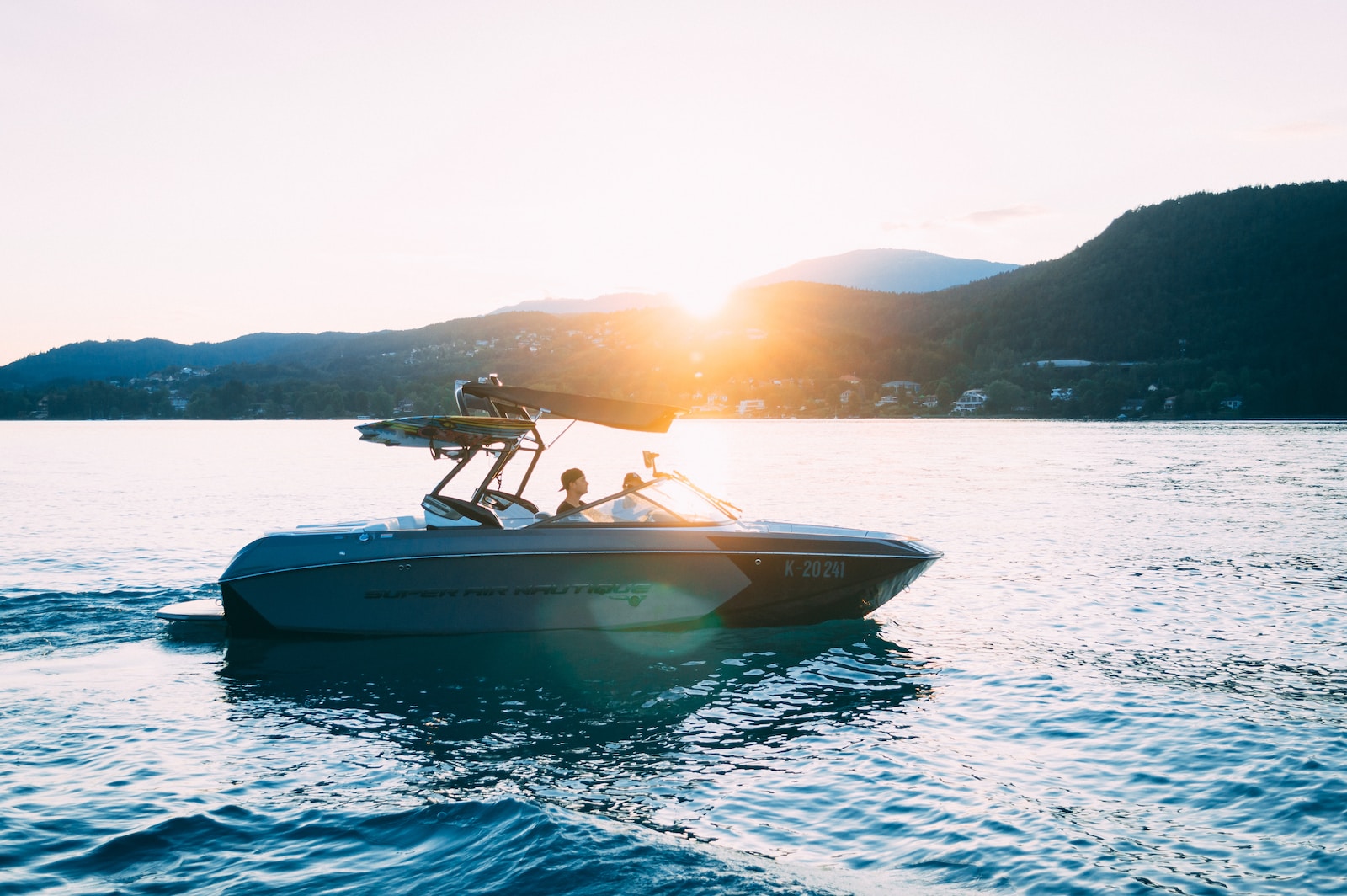 Deck Hands Mobile Boat Detailing on Lake Travis