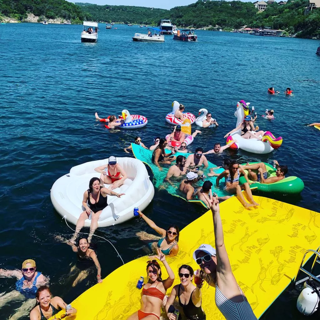 Lone Star Party Boats - Lake Travis Party Boat Yacht Rental