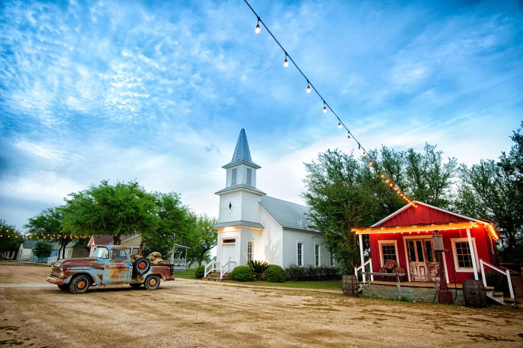 Star Hill Ranch - Bee Cave Hill Country Event Venue - permission Max Photography