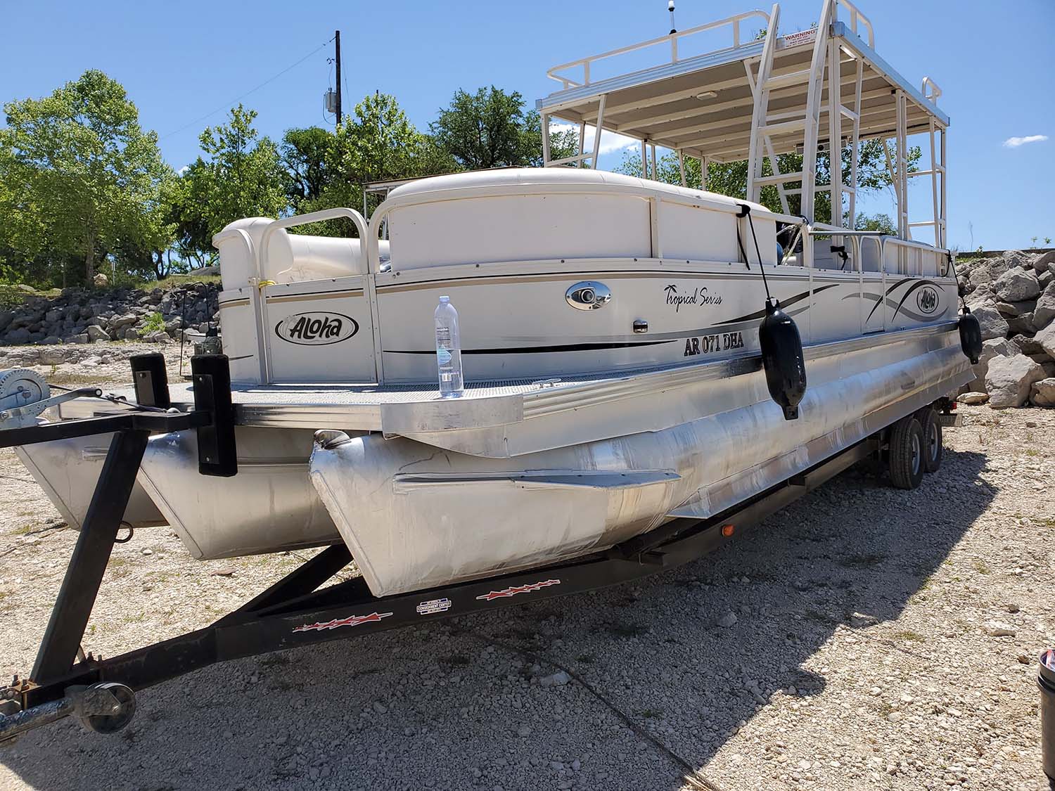 Island Pontoon Rentals  Lake Travis Pontoon Boat Rentals