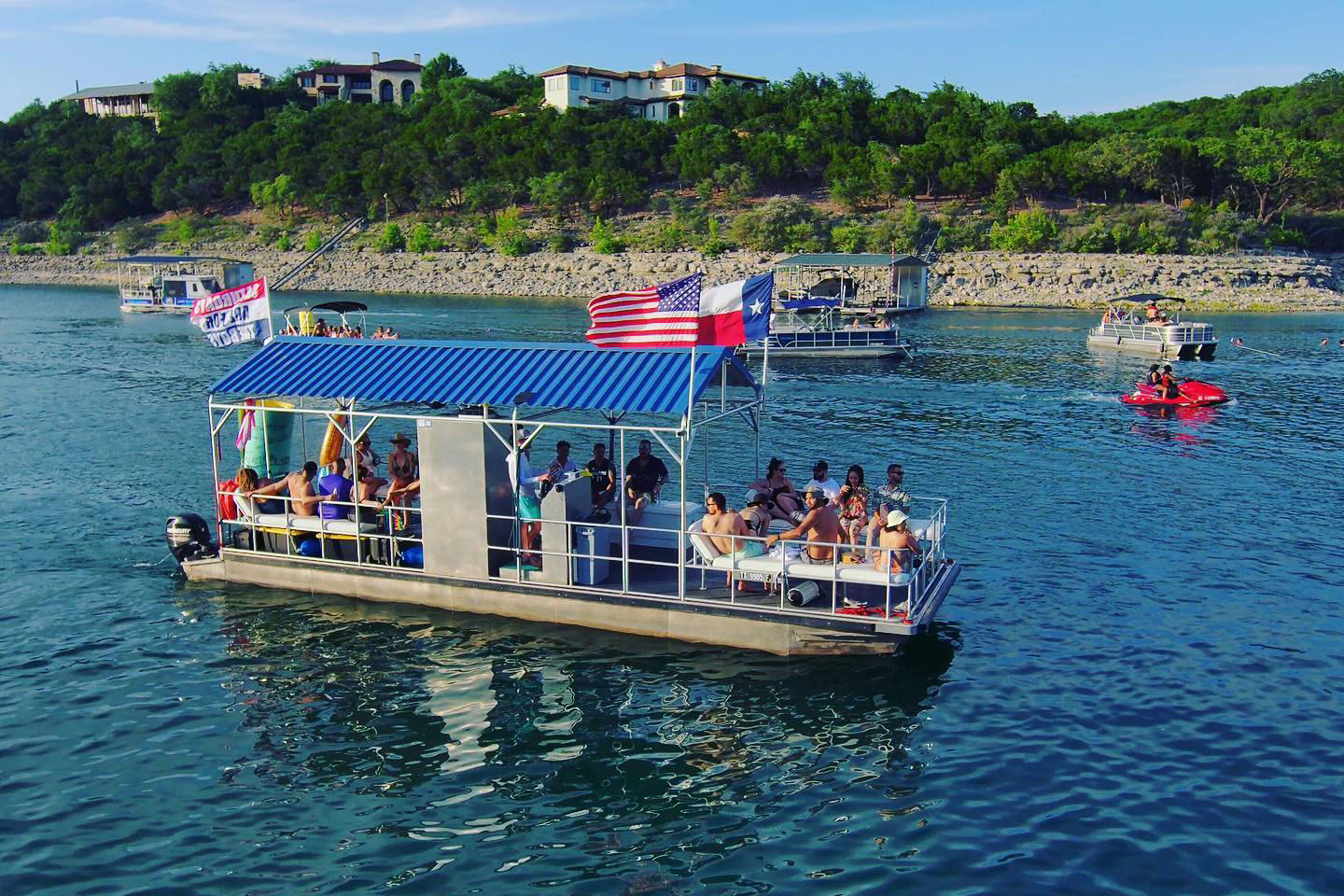 Lake Travis Parties - Lake Travis Party Boat Rentals