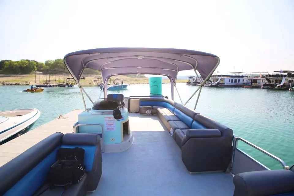 Lake Travis Parties - Party Boat Rentals