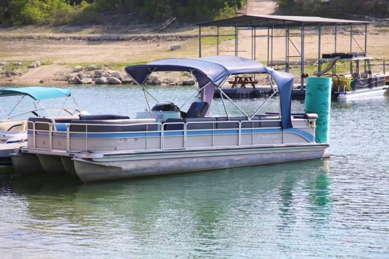 Lake Travis Parties | Party Boat Rentals on Lake Travis