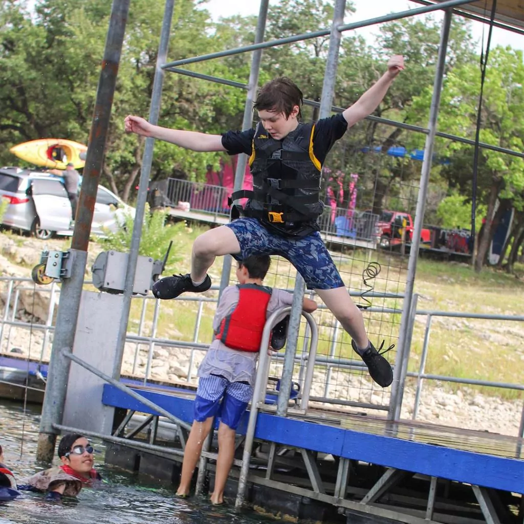 Austin Pedal Kayaks - Lake Travis Kayak Rentals