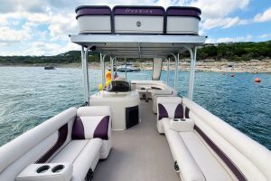 Boats & Coves – Lake Travis Boat Rentals