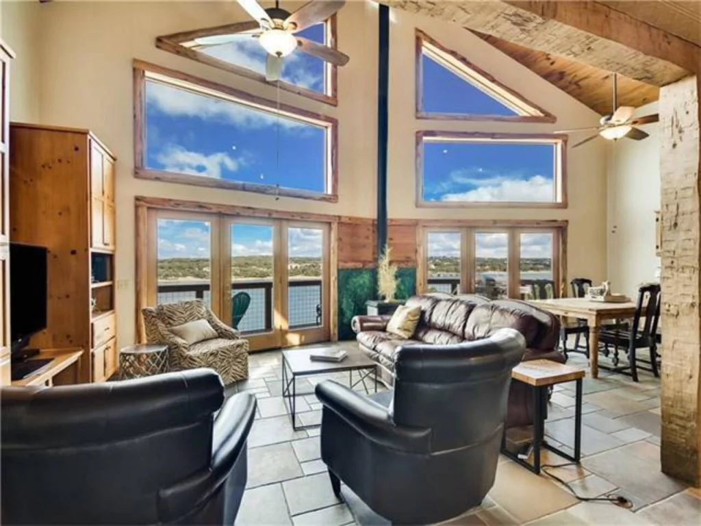 The Lighthouse Lodge - Waterfront Lake Travis Vacation Rental