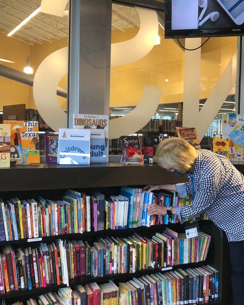 Lake Travis Community Library