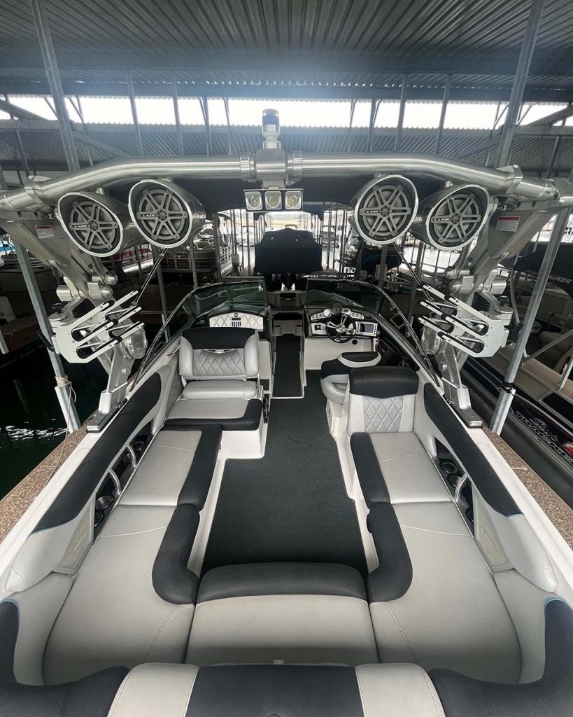 Pristine Clean ATX - Lake Travis Boat Detailing and More